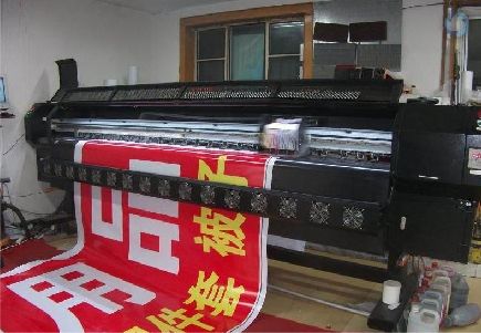  石狮喷绘广告分辨率是多少？